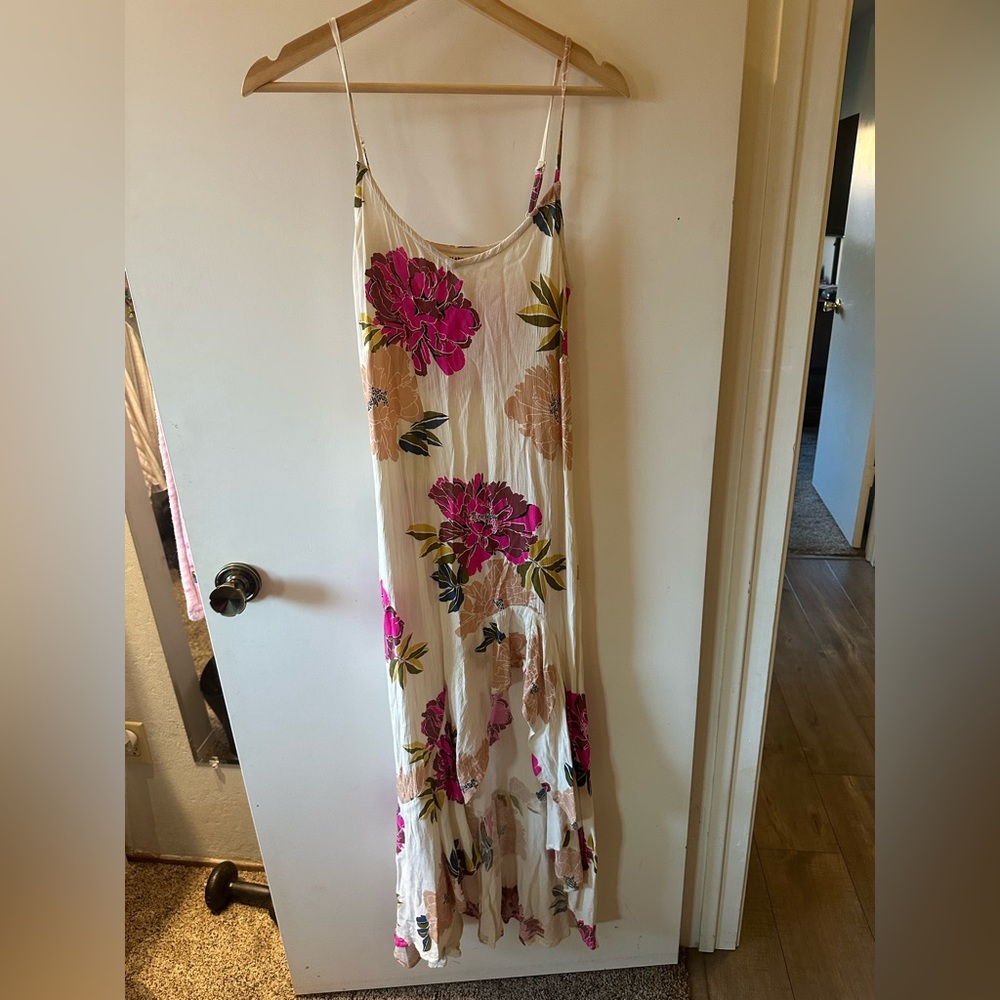 Billabong Floral Dress with Pink and Green Accents